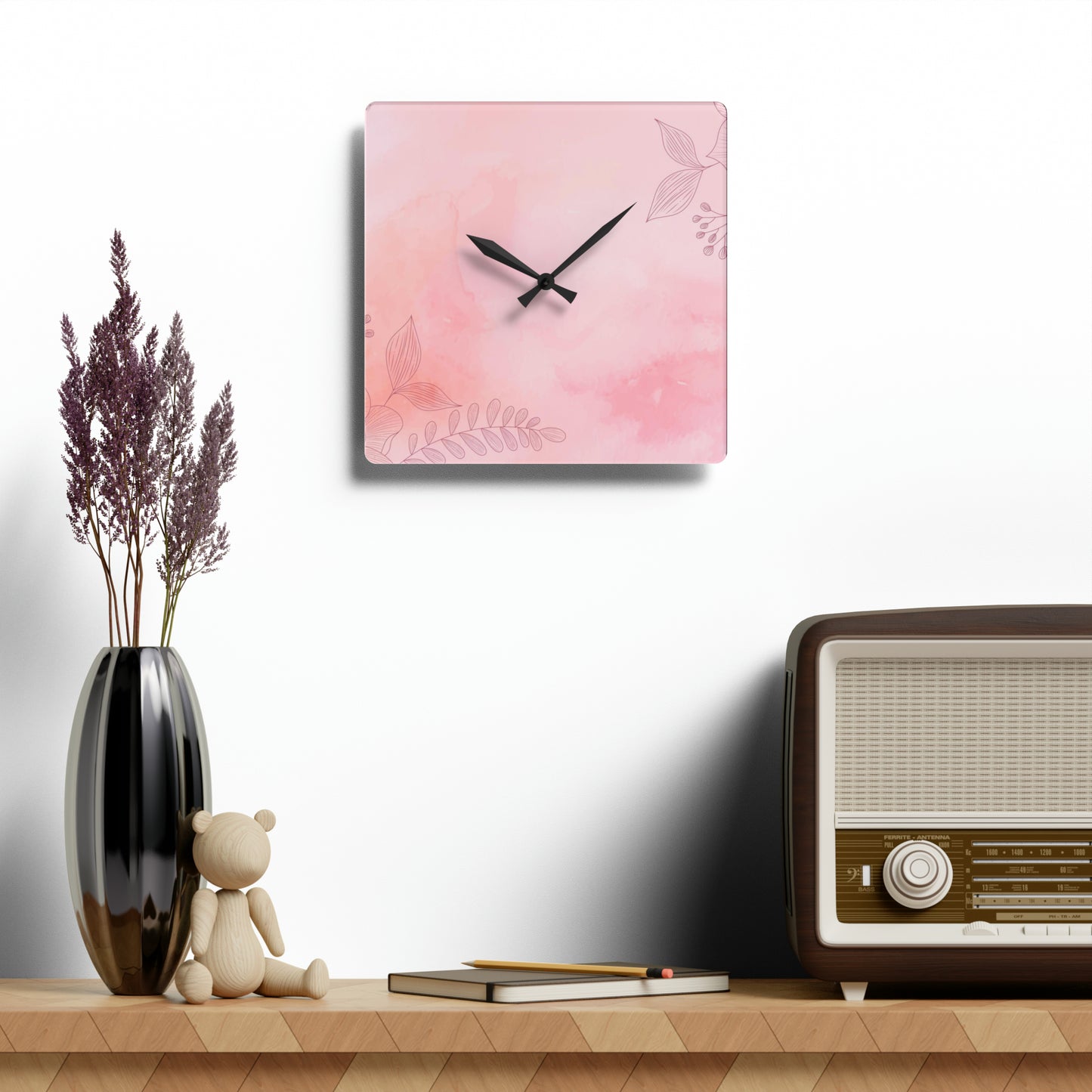 Gamme Pinky d'Olivia | Horloge murale en acrylique
